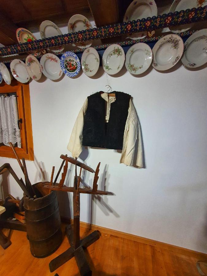 La Romaneasa Săpînţa 外观 照片